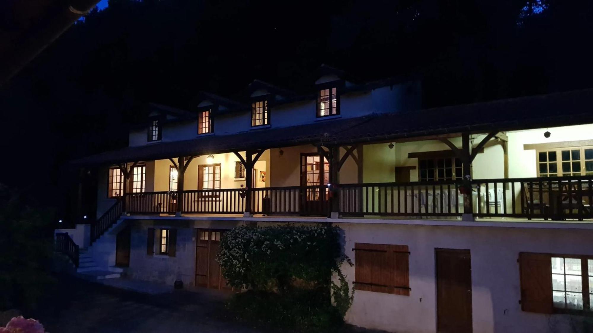 Villa Confortable A Milhars Avec Piscine Privee Bagian luar foto